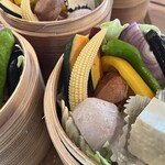 古民家カフェ 365nichi - 全てのお料理に蒸し野菜が付きます