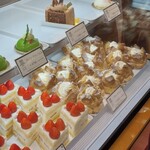 アンリ・シャルパンティエ - 