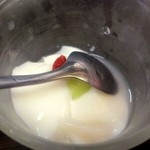 担々麺 杉山 - 食後に出てくる杏仁豆腐。