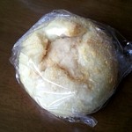 ドーナツ・ベーグル専門店 ふわもち邸 - カニクリームパン　@210円