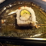 くすくす - アボガドロール断面