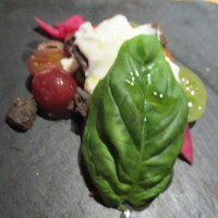 AWkitchen TOKYO 新丸ビル店 - カラフルトマトとブラータチーズのカプレーゼ