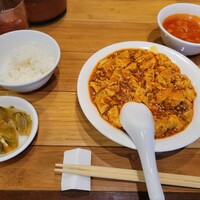 個室中華 頤和園 溜池山王店 - 