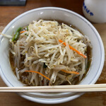 ラーメンかぶとや！ - もやしラーメン並盛り