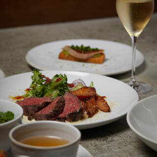 【記念日にもオススメ】日本の食材を取り入れた独創的なコース