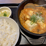 カルビ丼とスン豆腐専門店 韓丼 - 