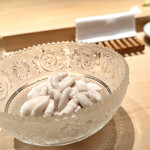 鮨 一幸 - タチ。クリーミーな味わい。