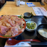Toyosu Shijou Sakana Sakaba Uosei - ぶっかけ豊洲海鮮丼