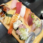 ジャンボおしどり寿司 - 料理写真: