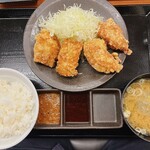 Karayama - 合盛り定食