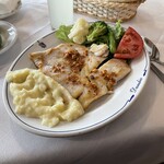 RESTAURANTE Danubio - 【Estlio Meuniere】（345メキシコペソ）
            ※価格・メニュー名は曖昧