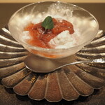 割烹さいお - 豆乳ムースに苺ソース