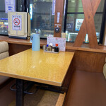Ishikari Tei - 2階のテーブル席