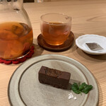 ショコラ 覚王山 花壇&抹茶Cafe - 