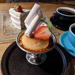 ミール カフェ  - 