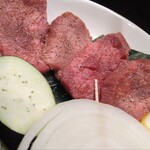 炙屋 友輪 - 厚切り牛タン