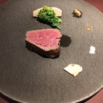 イル アオヤマ - 牛です