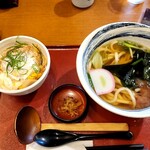 Kineya - かつ丼定食(温うどん)