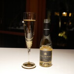 Breston Court Yukawatan