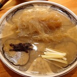 東京肉しゃぶ家 - 但馬玄 骨だし モウカザメ フカヒレ 煮込み