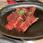 Yakiniku Dainingu Yamato - 大和カルビ740円