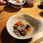 酒菜と炭 てりや - てりやの牛スジ煮込み