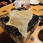 酒菜と炭 てりや - エイヒレは七輪で