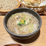 Ishiusu Biki Nihachi Soba Sobashiki - 