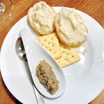 イタもん家 やってるよ - お通し　495円