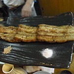 秋田産の天然鰻（白焼き）