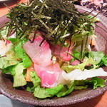 中川 - 魚介サラダ