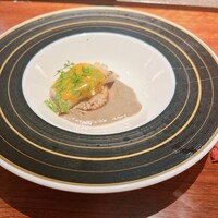 横浜瀬里奈 ステーキドーム - 