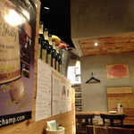 オレンジ - 店内　テーブル席♪