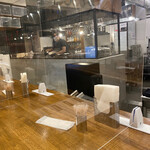 カレーの多か喜家 - 綺麗な店内