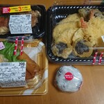 京急ストア - 料理写真:買い求めた品々