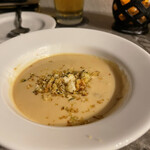 Tommy Bahama Restaurant, Bar & Store - 