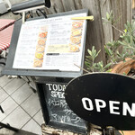 ピッツァ ケベロス - 外観