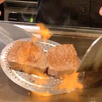 鉄板焼き あさひ - ファイヤー