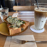 CAFE LUSTER - 