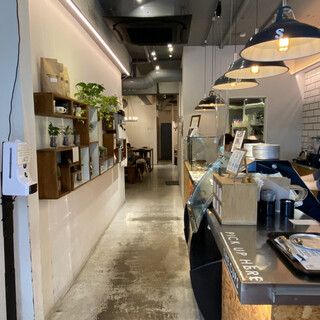 コーヒー&ジェラート ザ カップス_2