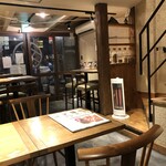 燻製バル モトカラ - 店内