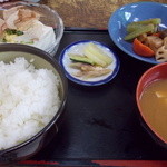 Sueki - 冷奴定食。