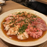 炭火焼肉ホルモン うしごろ 中目黒店 - 