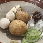 あご出汁餃子 ゆでタン さんじ - 