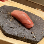 鮨 しゅんじ - まぐろ、繊維感が一切なく口の上で溶けていきます