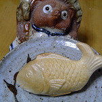 御菓子処 日野屋 - 鯉もなか