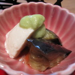 粟 - 茄子と豆腐空豆ソース
