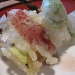 粟 - 天ぷら、左から、茄子、アンデスレッド、スナックえんどう