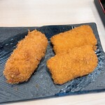 ○屋 - グラタンコロッケとイカメンチ（二個）