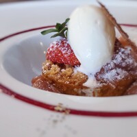 ポム・ダダン - 